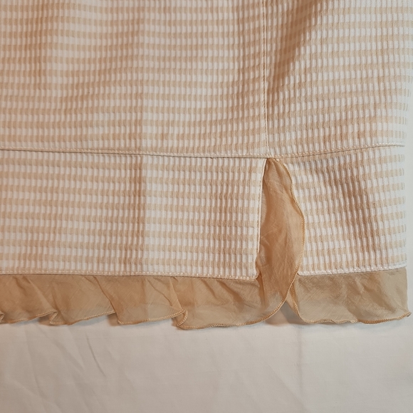 Kay Unger New York skirt, size 10. tan and white, ruffled trim - Picture 3 of 6